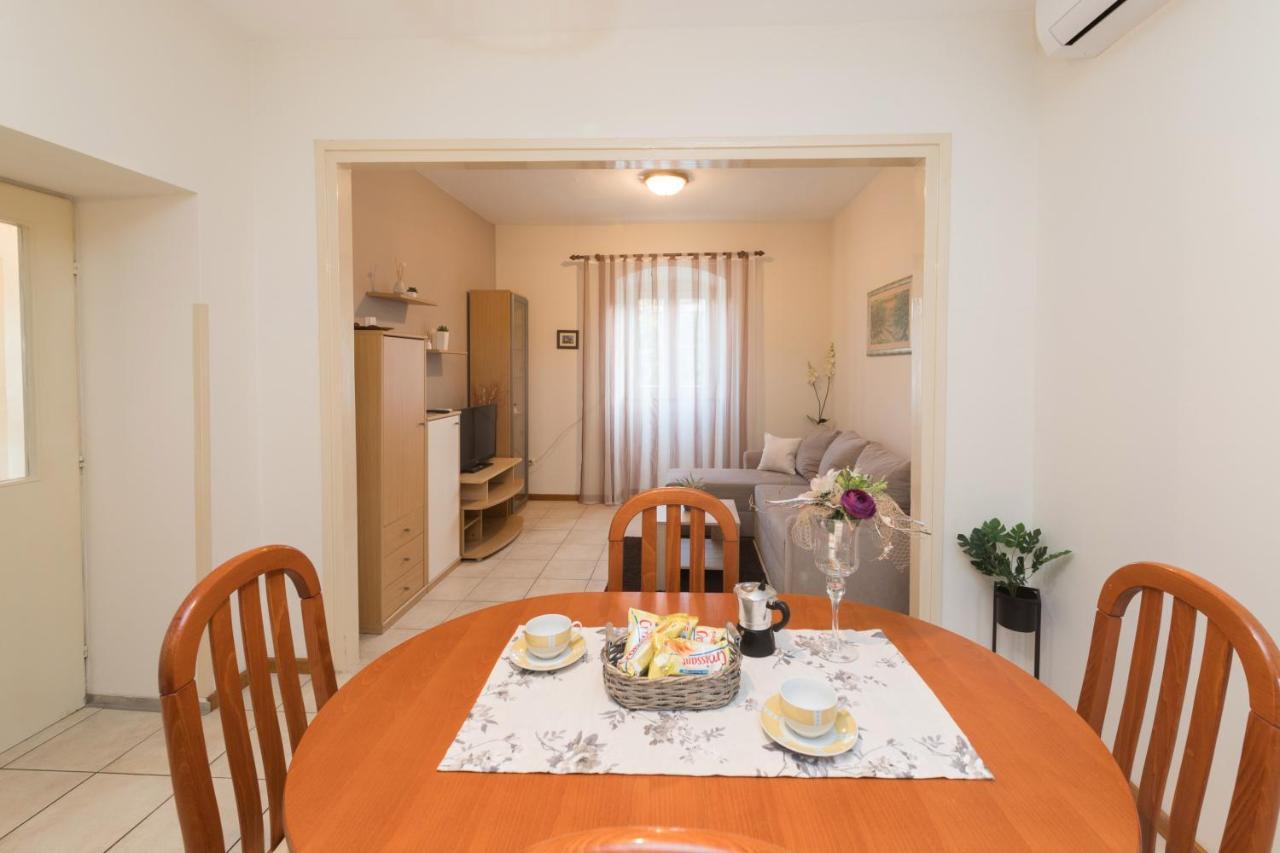 Apartment Tina Задар Экстерьер фото